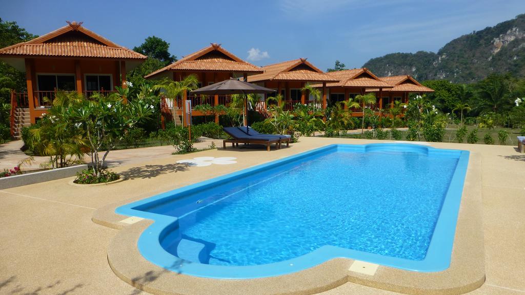 Khao Sok Jasmine Garden Resort - Sha Certified Khao Sok National Park Extérieur photo
